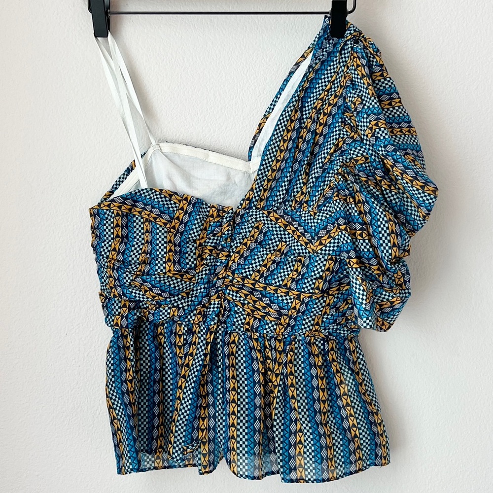 BCBGMAXAZRIA One Shoulder Puff Sleeve Top Cotton Silk Boho Statement XS NWOT - Picture 4 of 10